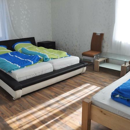 Butzbach Hotel & Apartment Екстер'єр фото