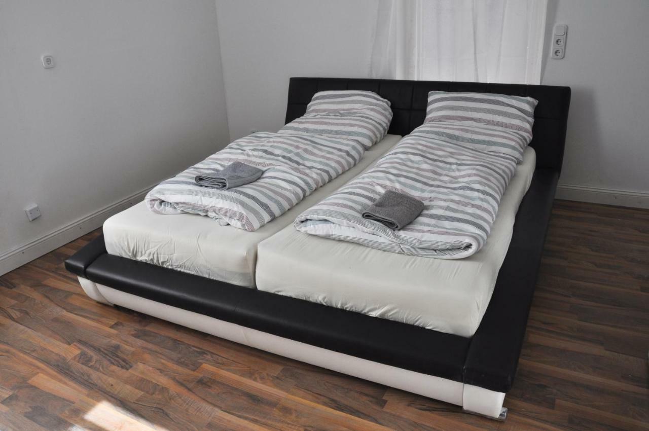 Butzbach Hotel & Apartment Екстер'єр фото