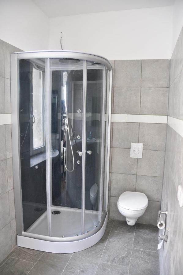 Butzbach Hotel & Apartment Екстер'єр фото