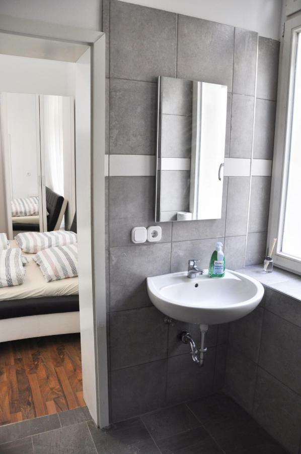 Butzbach Hotel & Apartment Екстер'єр фото