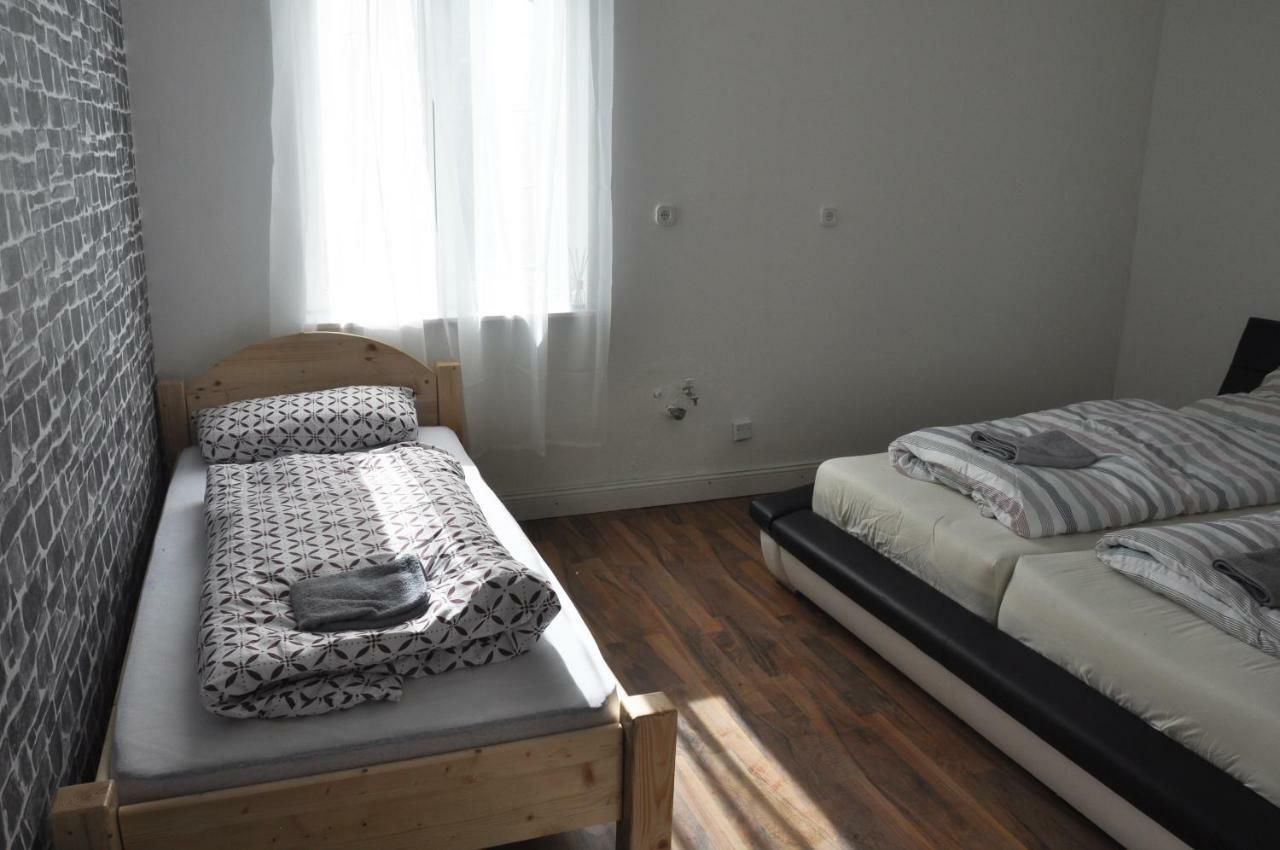 Butzbach Hotel & Apartment Екстер'єр фото